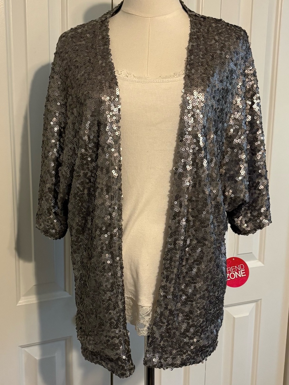 BONGO, Silver Sequined Open-Front Short Sleeve Jacket/Wrap